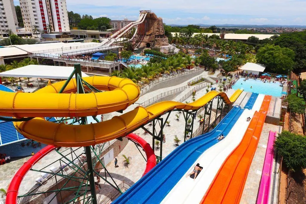Spazzio Com Acesso Ao Acqua Park Aparthotel Caldas Novas